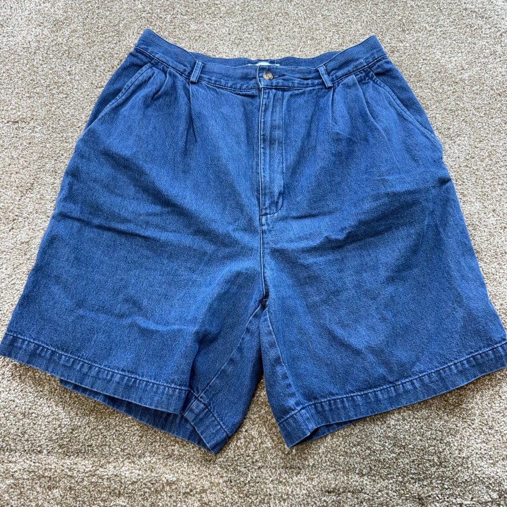Talbots Womens Vintage High Waisted Pleated Front Denim Shorts Blue 10 VTG